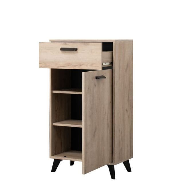 Marur Oak Sideboard - Modern Storage