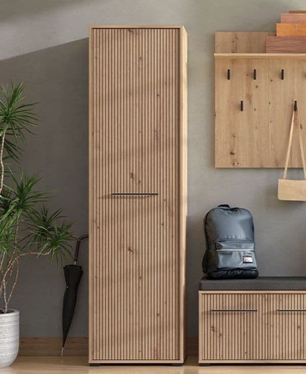 Garas Oak Slim Wardrobe - Slatted Design