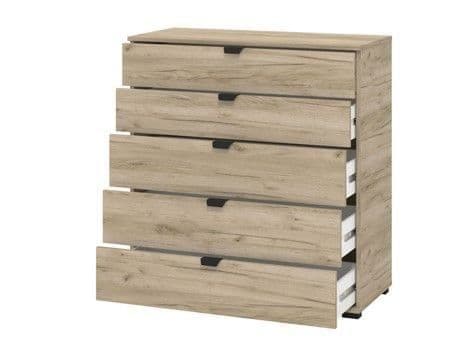 Darin Oak 6-Drawer Chest - Wide Storage